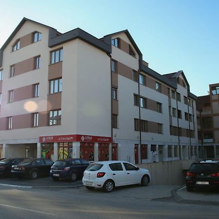 Apartman "Park" Ливно Экстерьер фото