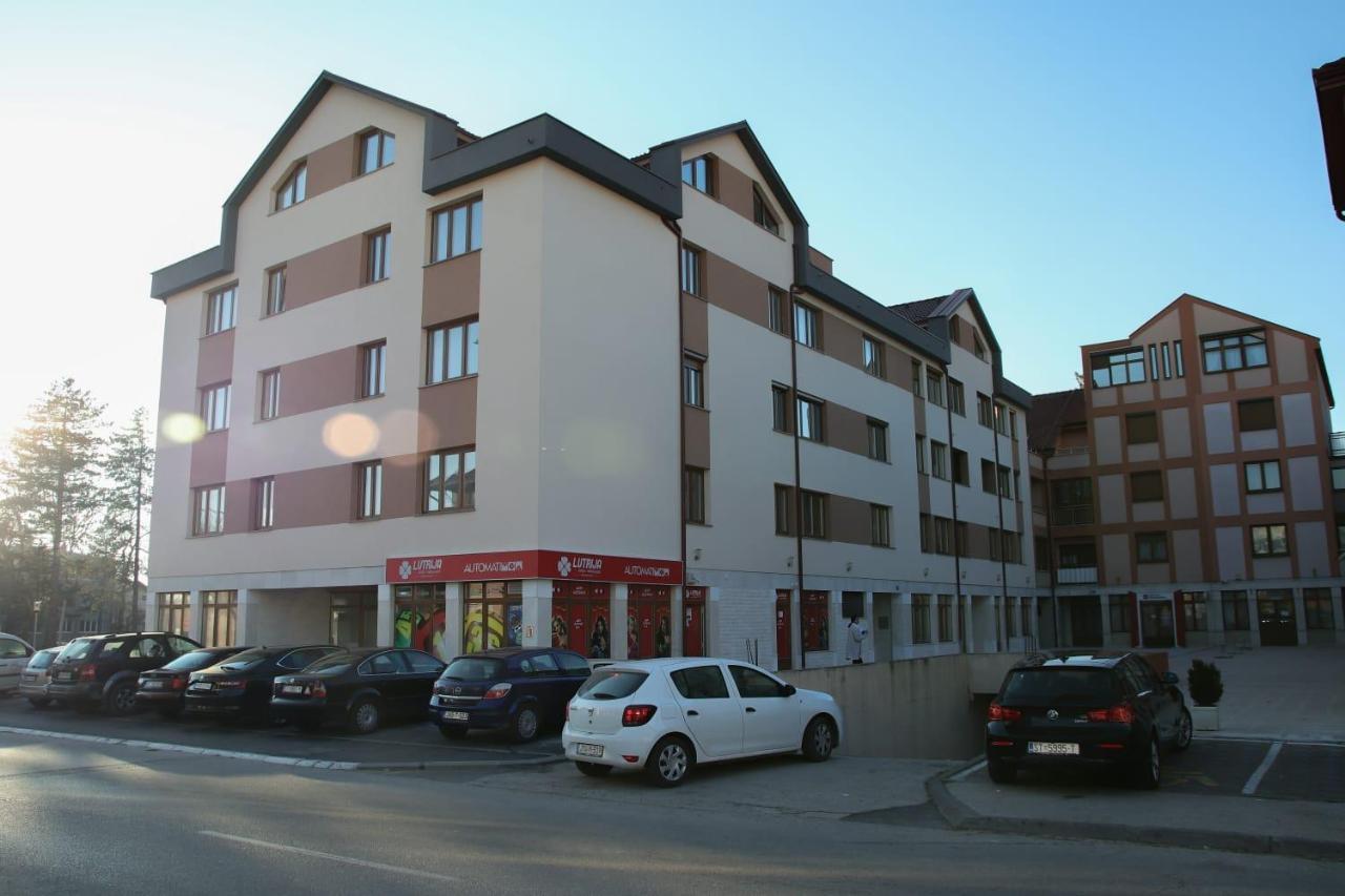 Apartman "Park" Ливно Экстерьер фото