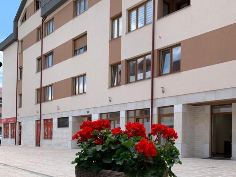 Apartman "Park" Ливно Экстерьер фото