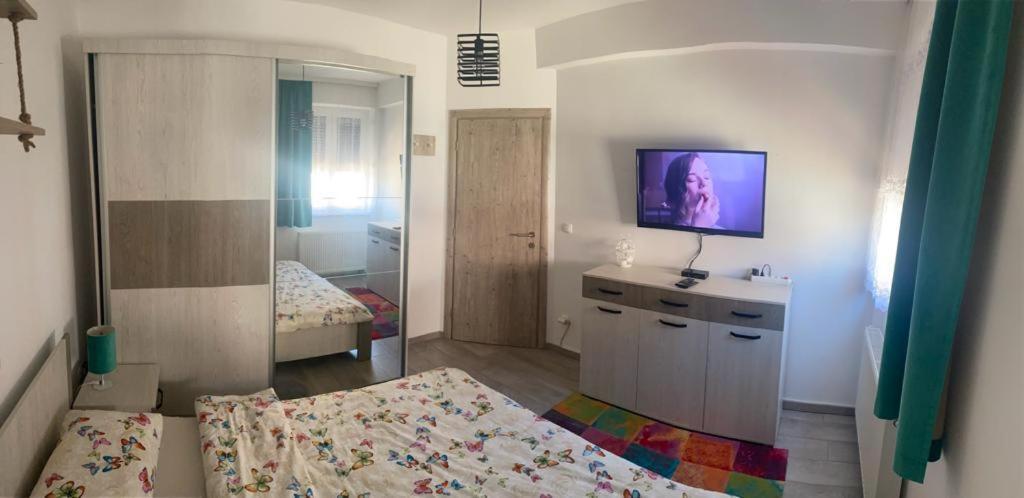 Apartman "Park" Ливно Экстерьер фото